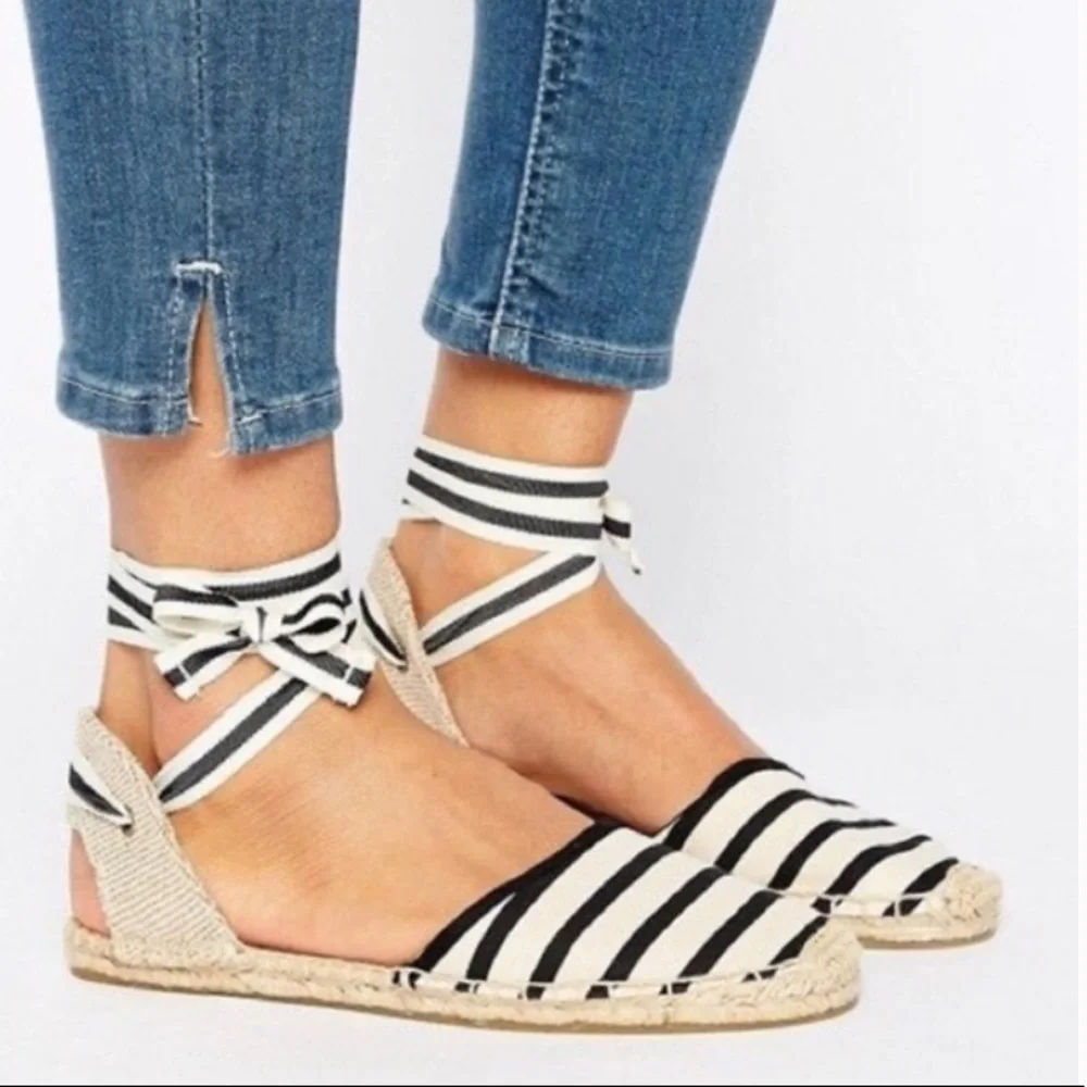Soludos classic striped espadrille ankle wrap shoe. Size 7